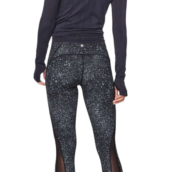 Lululemon Train Times 7/8 Pant 25” - Picture 2 of 10